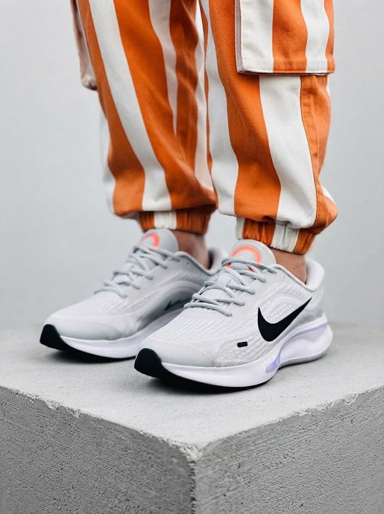 Nike Journey Run