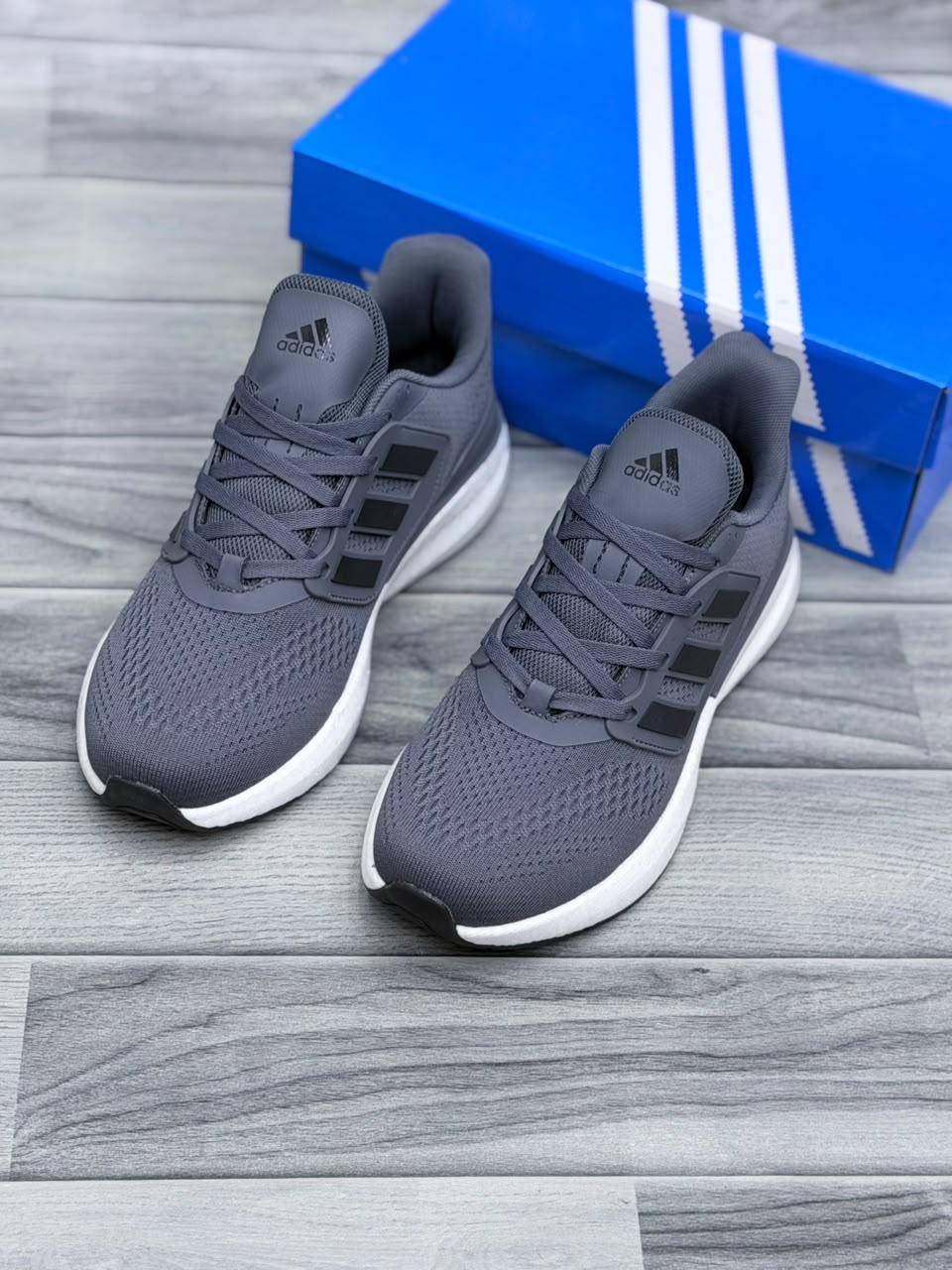 Adid Ultra Boost