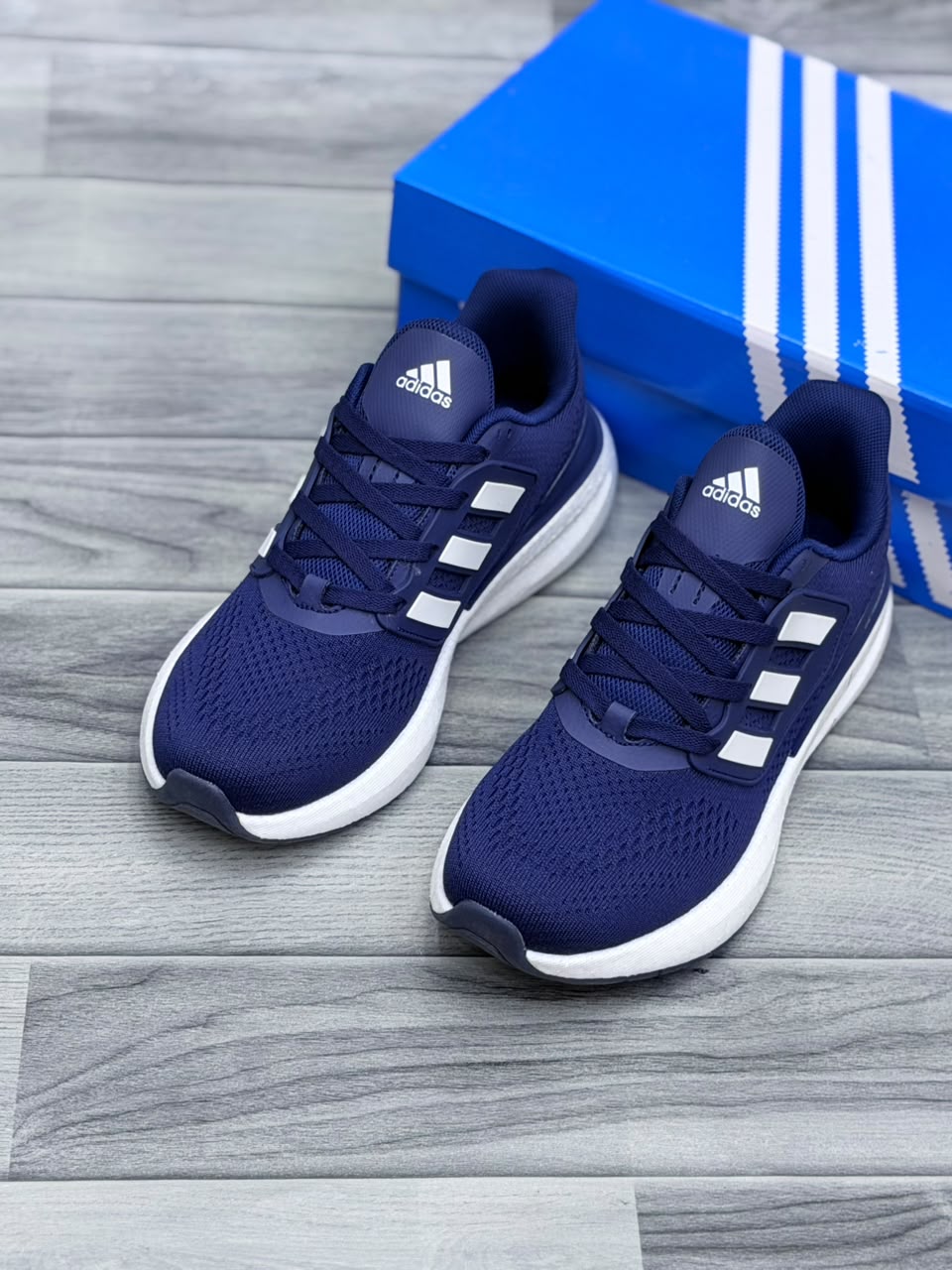 Adid Ultra Boost