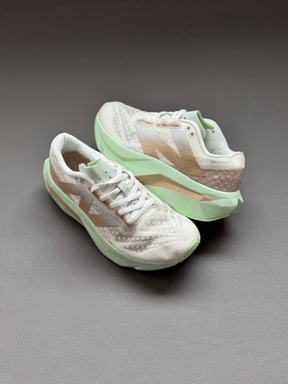 NB FuelCell Rebel V4
