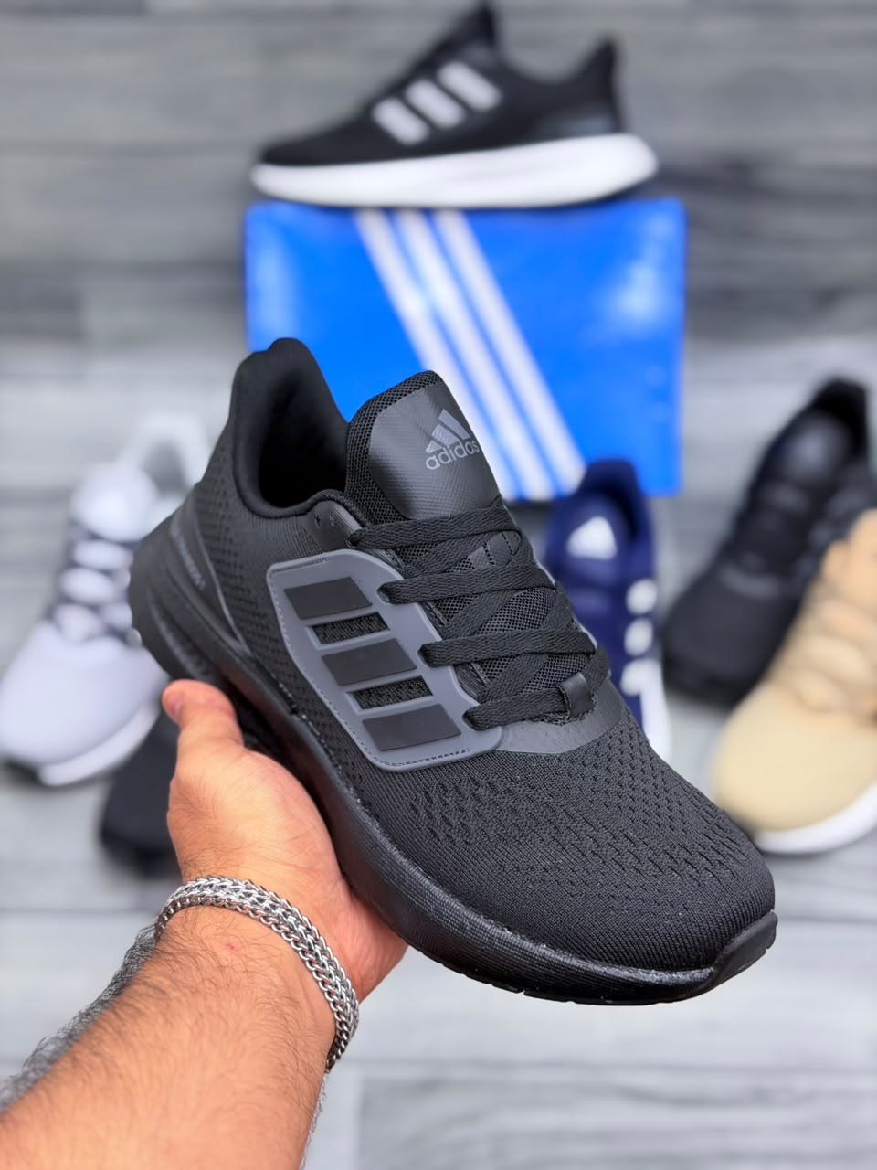 Adid Ultra Boost