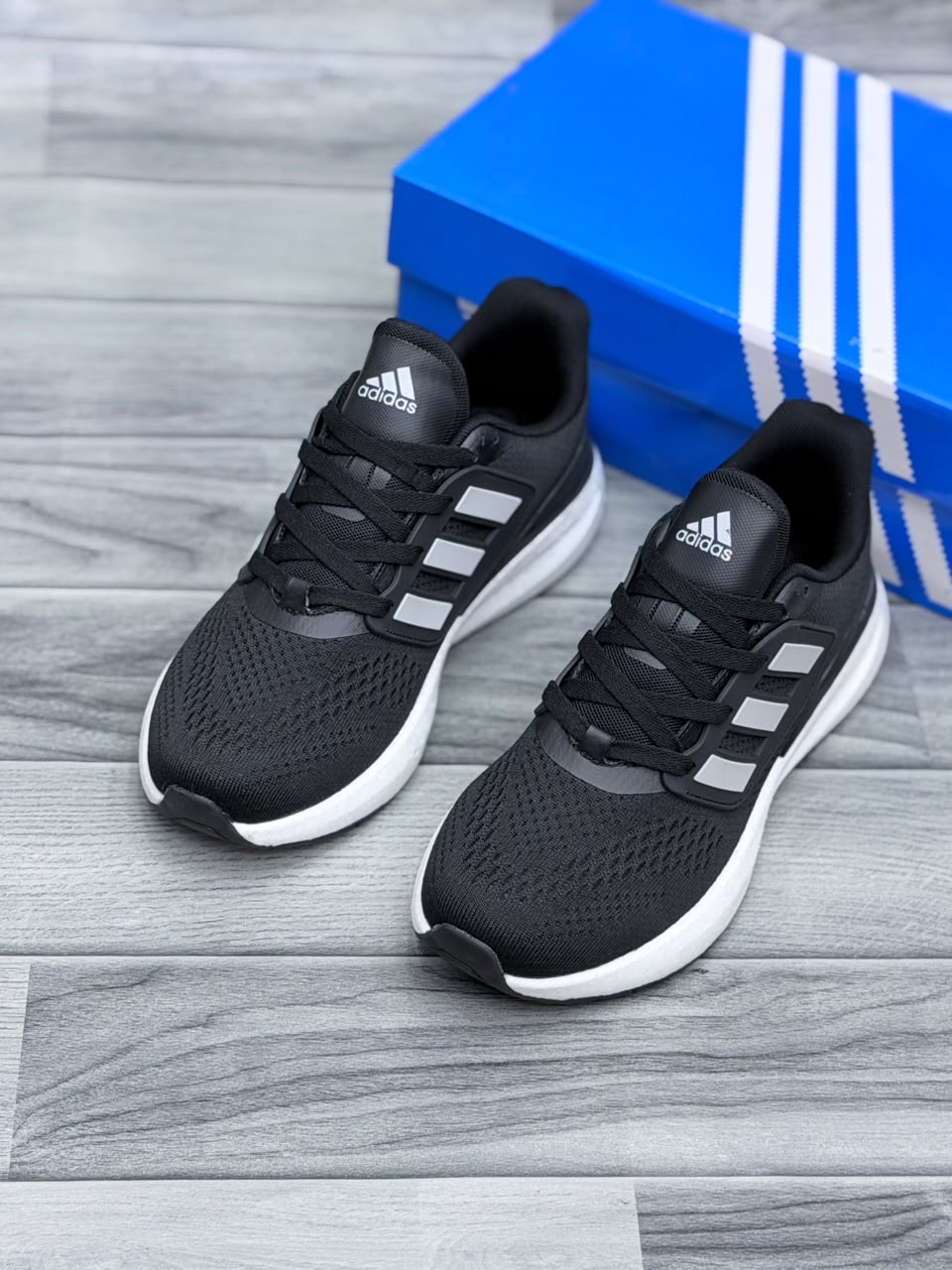 Adid Ultra Boost