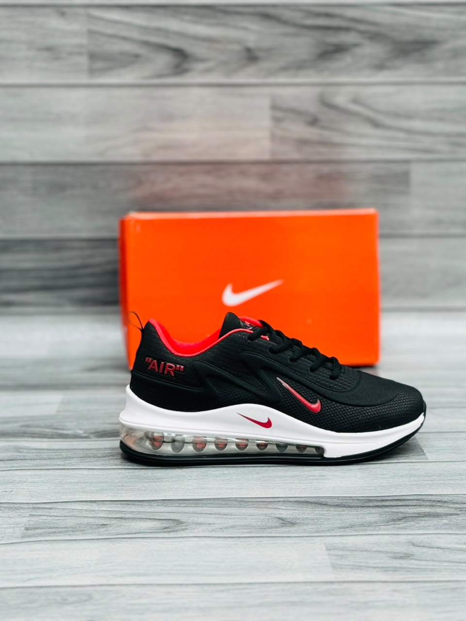 NK AIR MAX 720