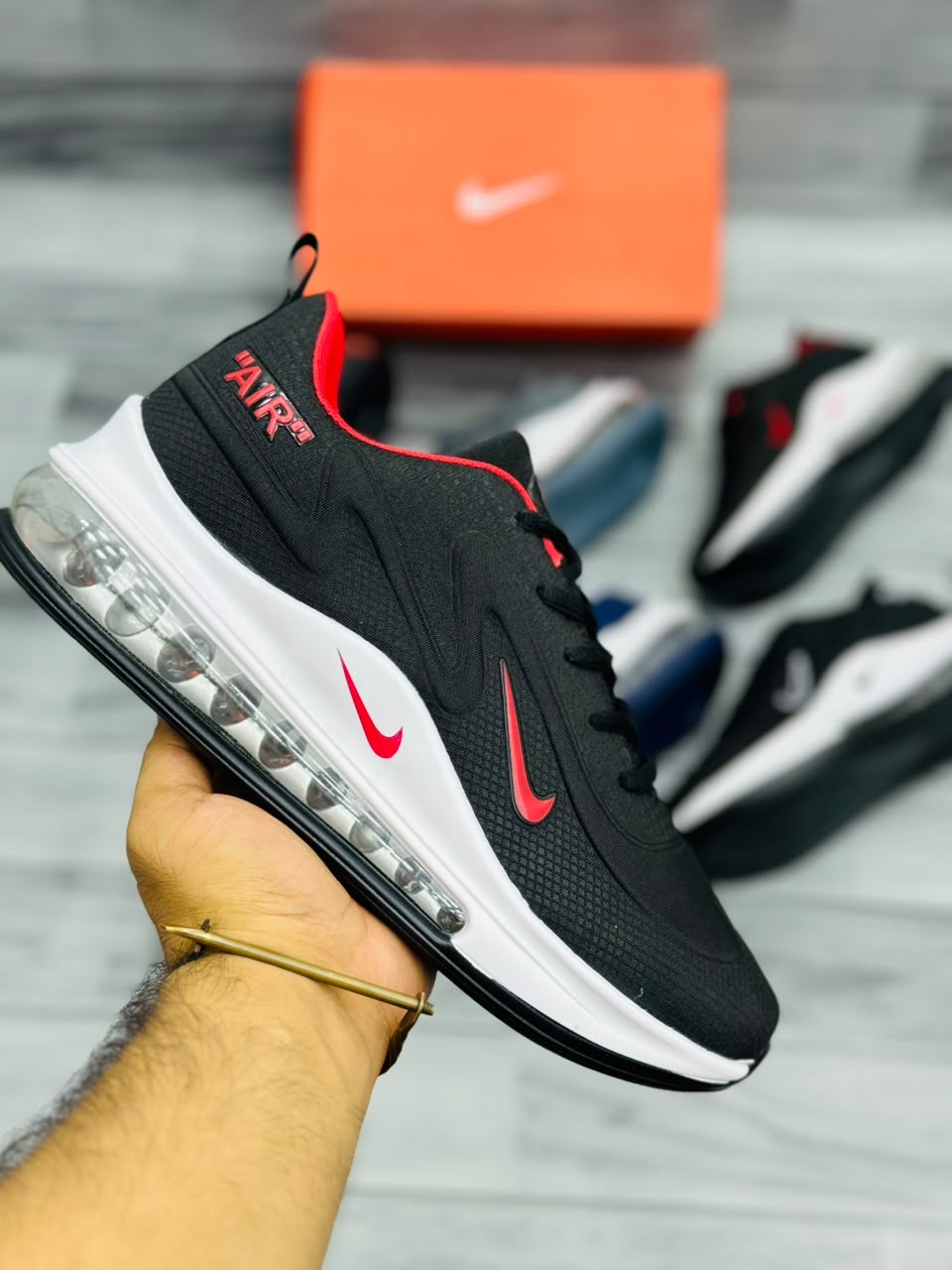 NK AIR MAX 720