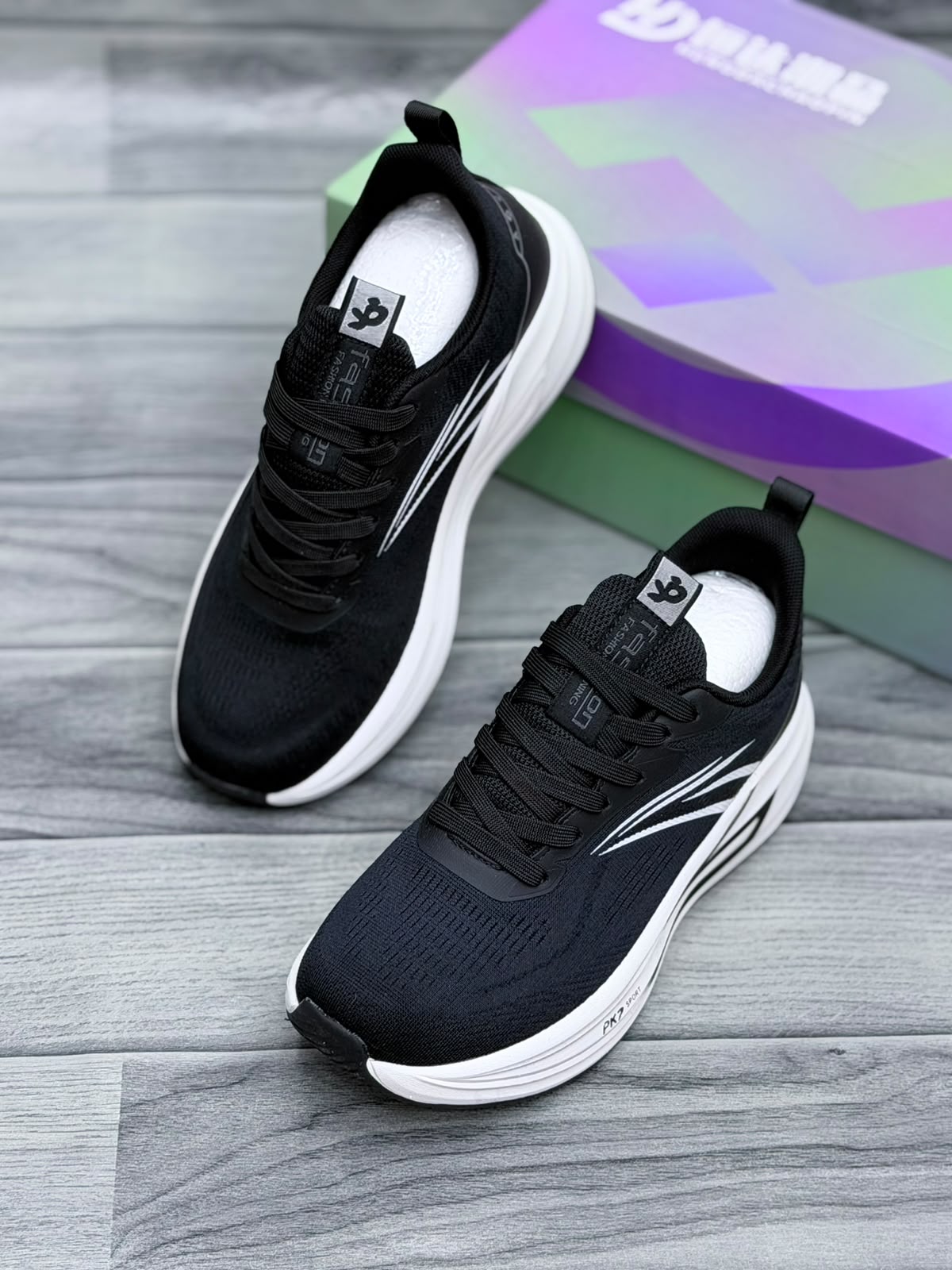Women’s lightweight running shoes for sports, walking and workouts