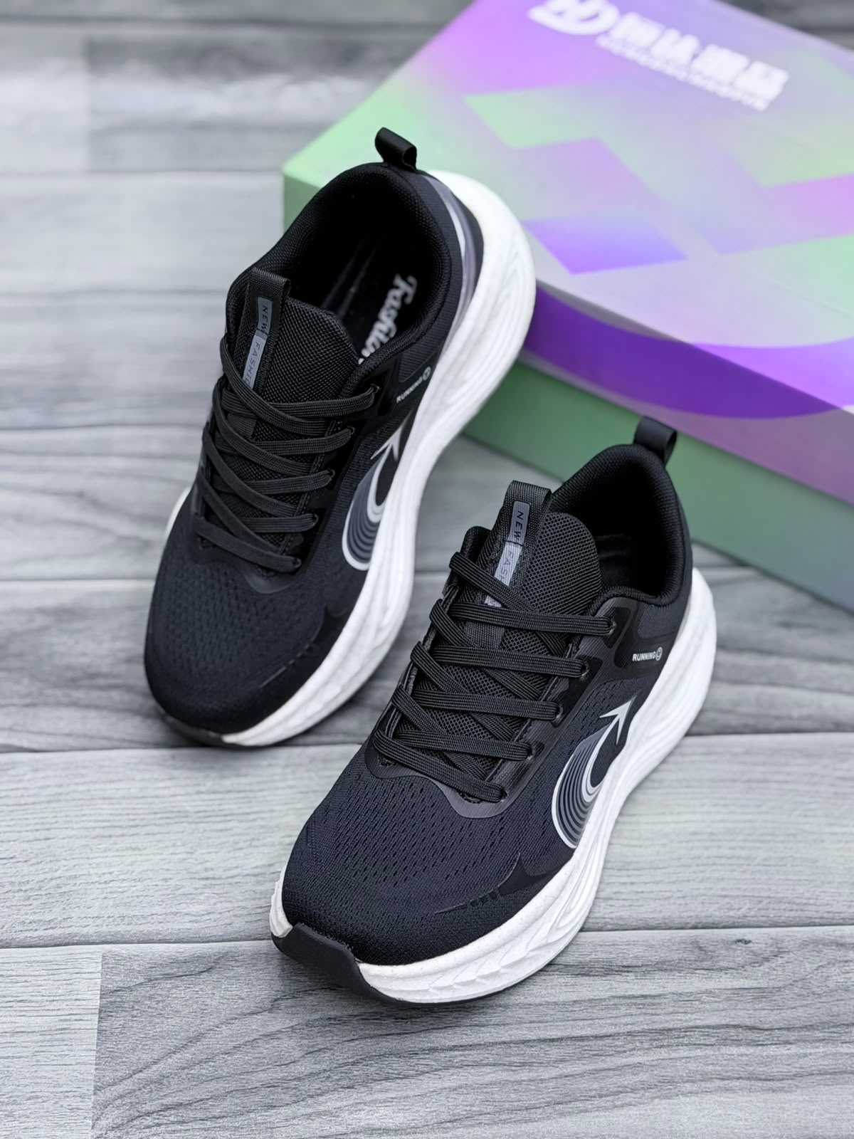 Women’s Lightweight Sports Shoes | Running & Training Sneakers