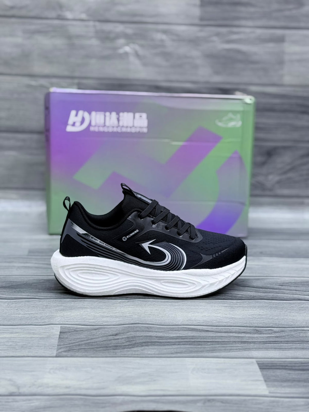Women’s Lightweight Sports Shoes | Running & Training Sneakers