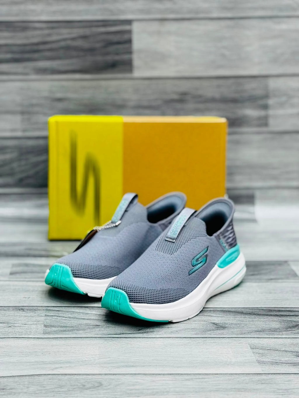 Skechers Hyper Burst Women's Slip-On Sneakers | Dark Gray & Teal